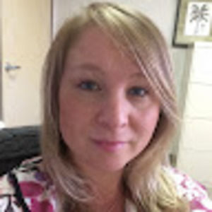 Meet your Posher, Alanda